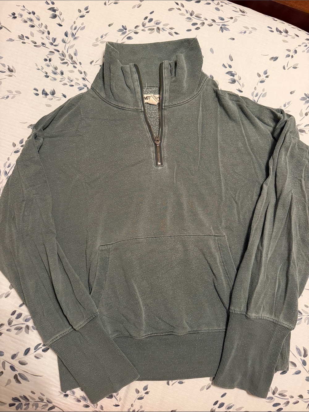 Rivet & Thread Quarter-Zip Pullover Sweatshirt - Sage Green
